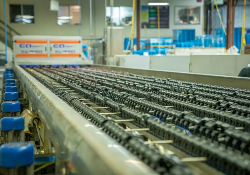 contoh artikel singkat industrial conveyor belt system