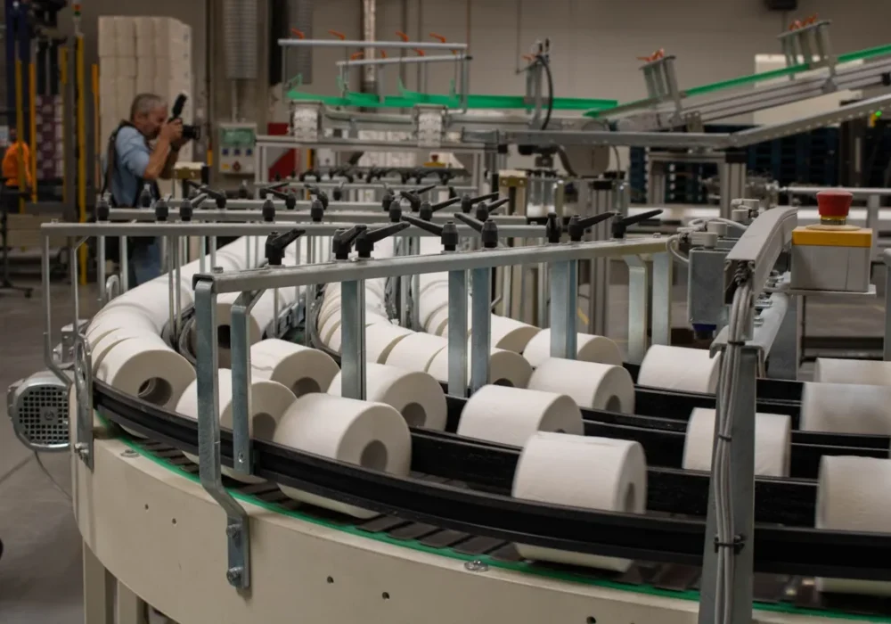 contoh artikel populer industrial conveyor roller gravity system