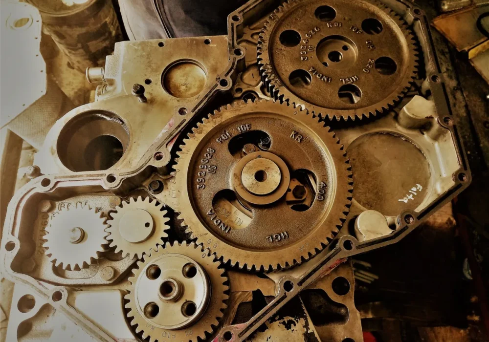 contoh artikel yang baik dan benar industrial gearbox close-up