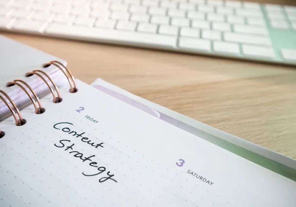 contoh kalender konten satu bulan content calendar planning industrial